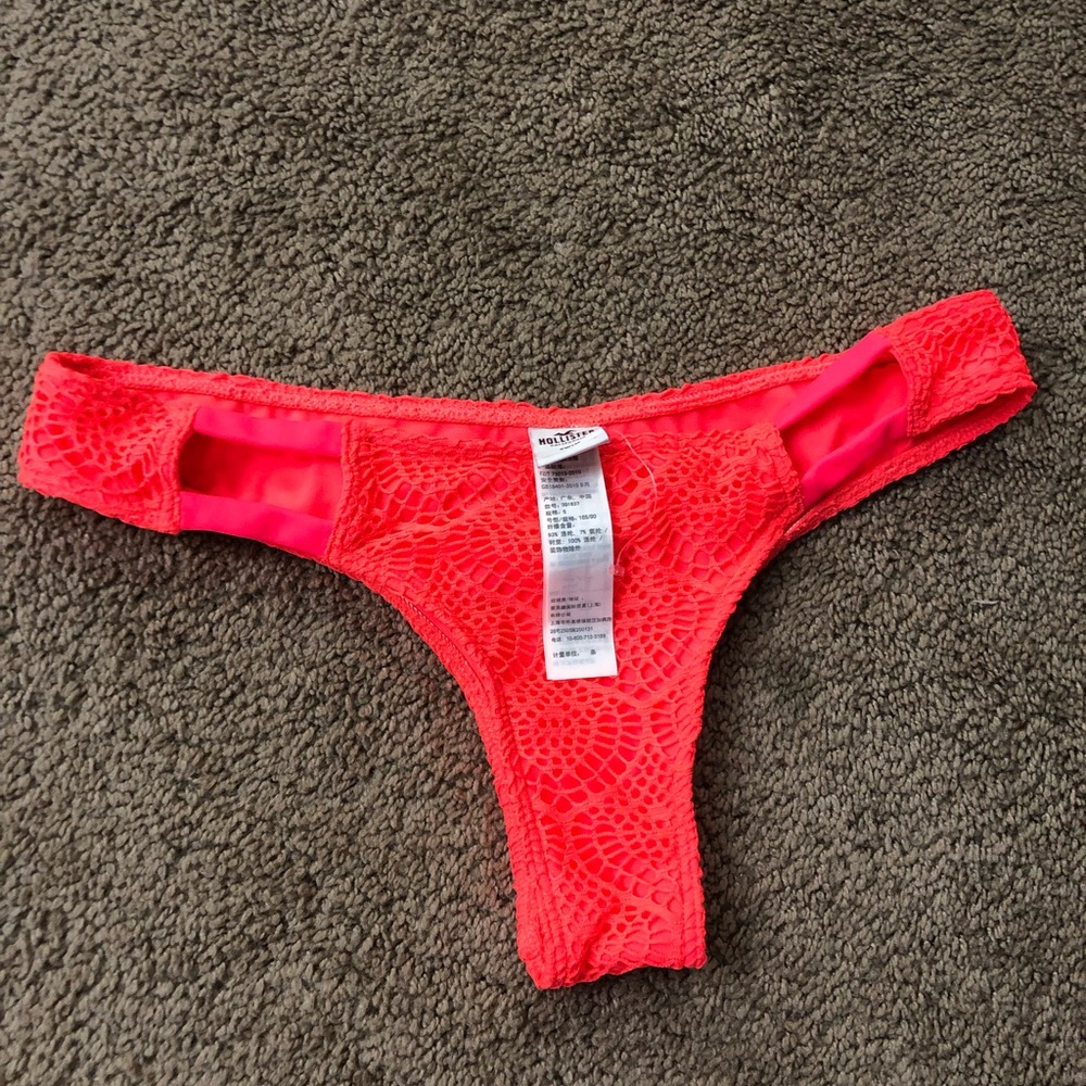 Thong bikini bottom